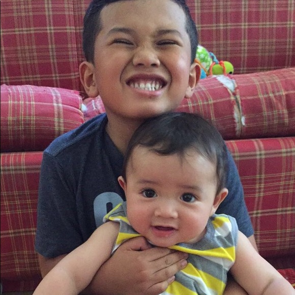 Meet your Posher, Aurora - Picture 5 of 8